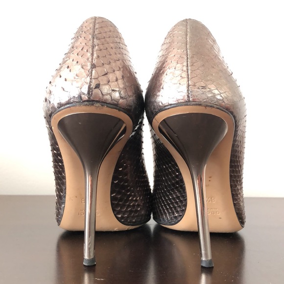Gucci open toe horseshoe pumps, snake leather, bronze/silver size 8.5 high heel - Picture 6 of 14